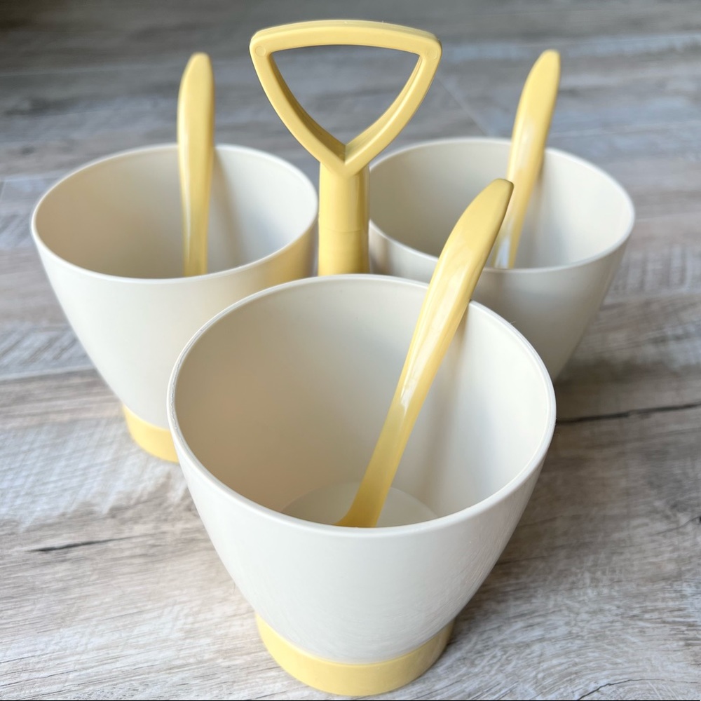 Vintage Tupperware Condiment Serving Caddy With Spoons